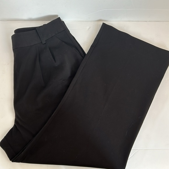 Favorite Daughter black pleated trouser pant side pocket back pocket clasp close - Picture 13 of 16